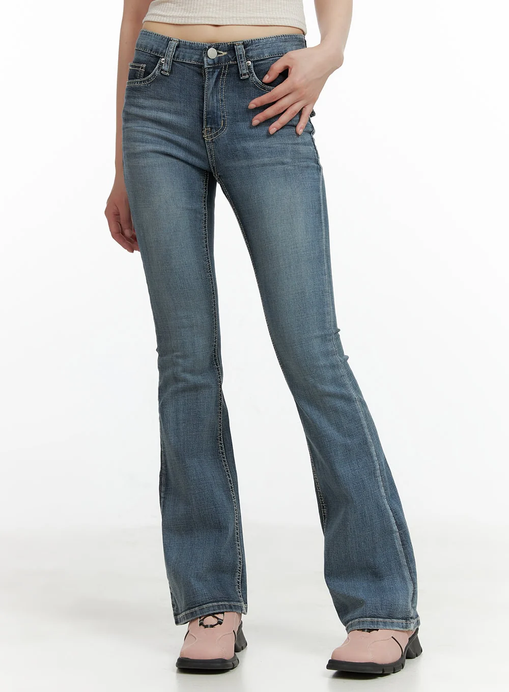 Tight Fit Low Waist Bootcut Jeans CL403