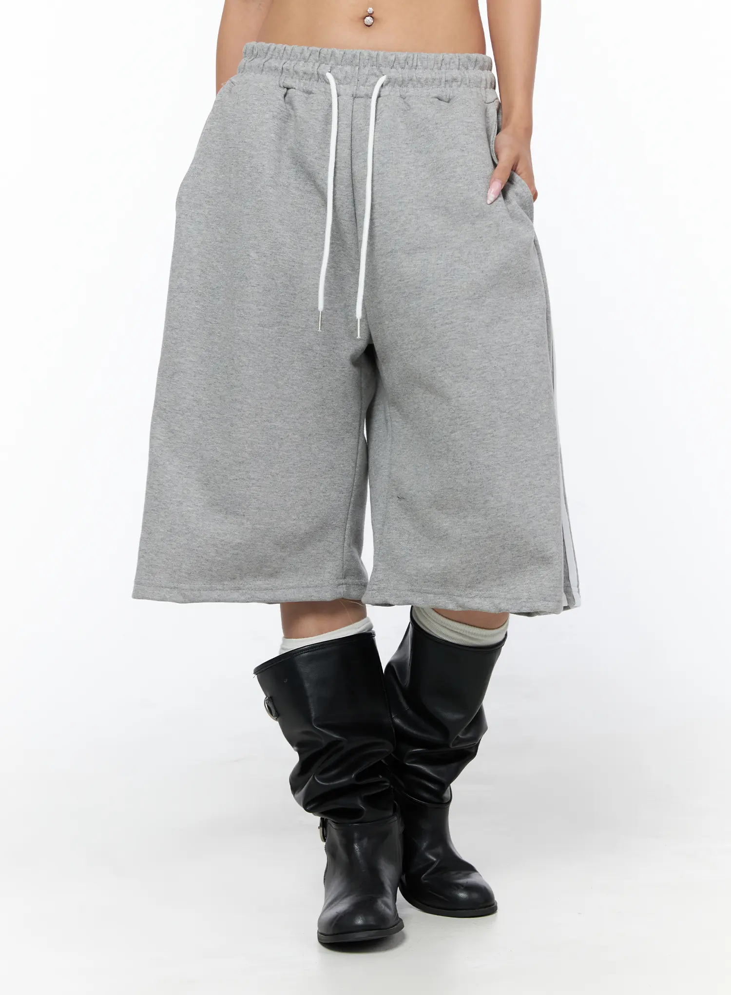 Track Bermuda Shorts CU523 - Image 2