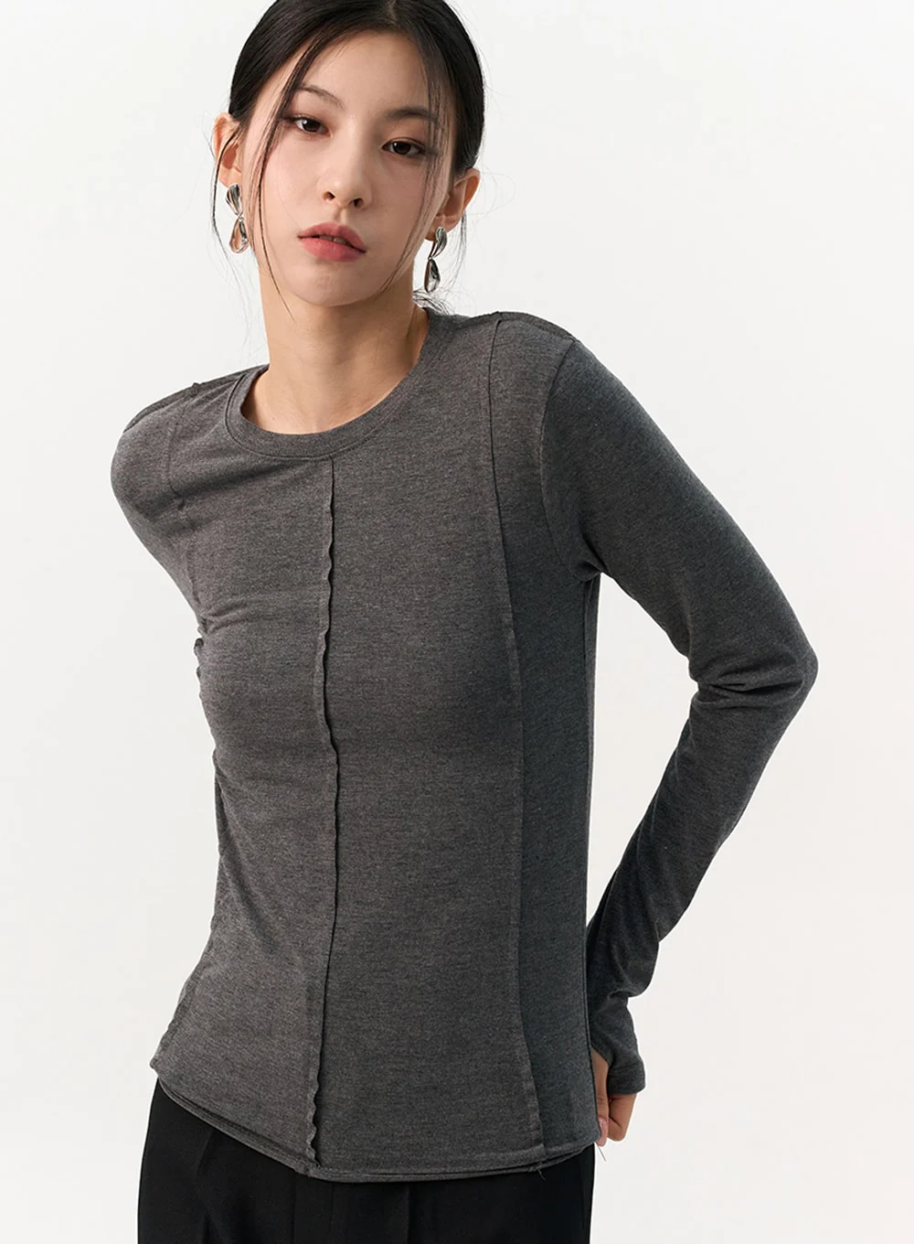 Trim Round Neck Long Sleeve Tee IO320