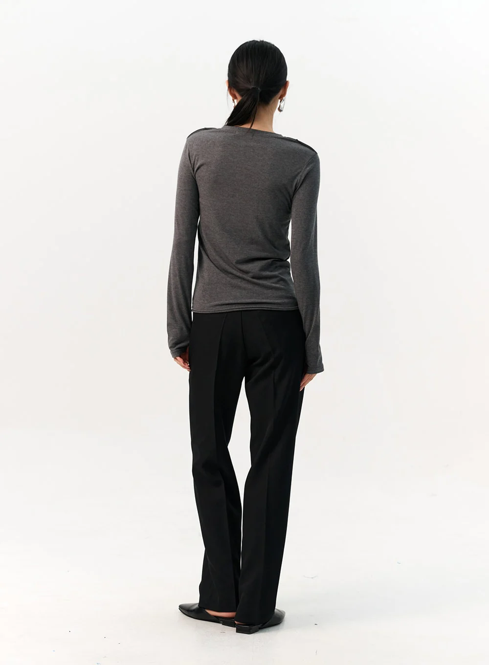 Trim Round Neck Long Sleeve Tee IO320 - Image 9
