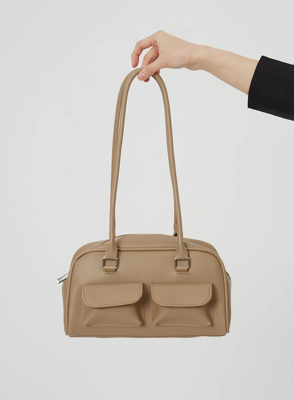 Twin Pocket Shoulder Bag OM306