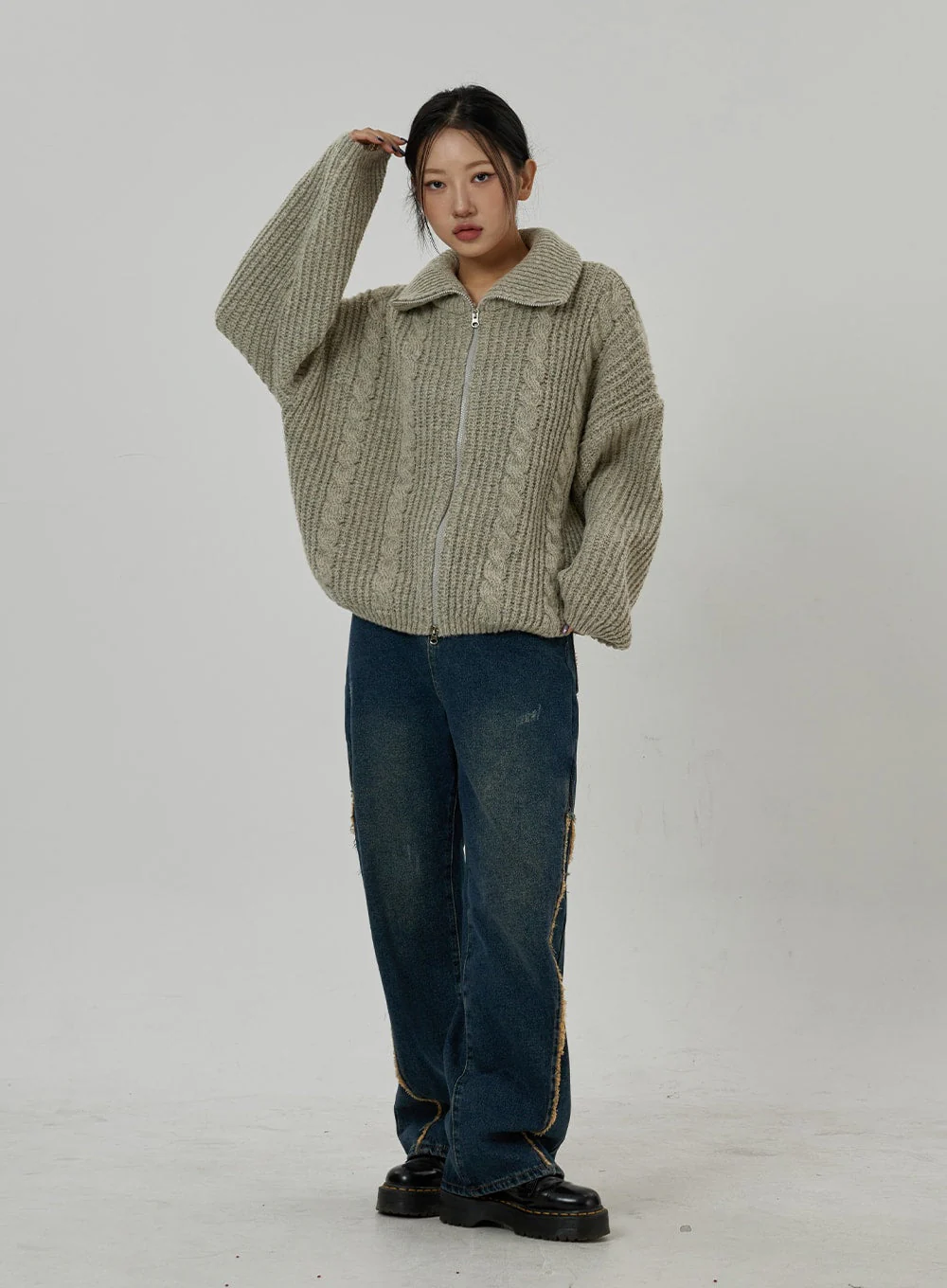 Twist Pattern Two Way Zipper Knit Cardigan CD20 - Image 3