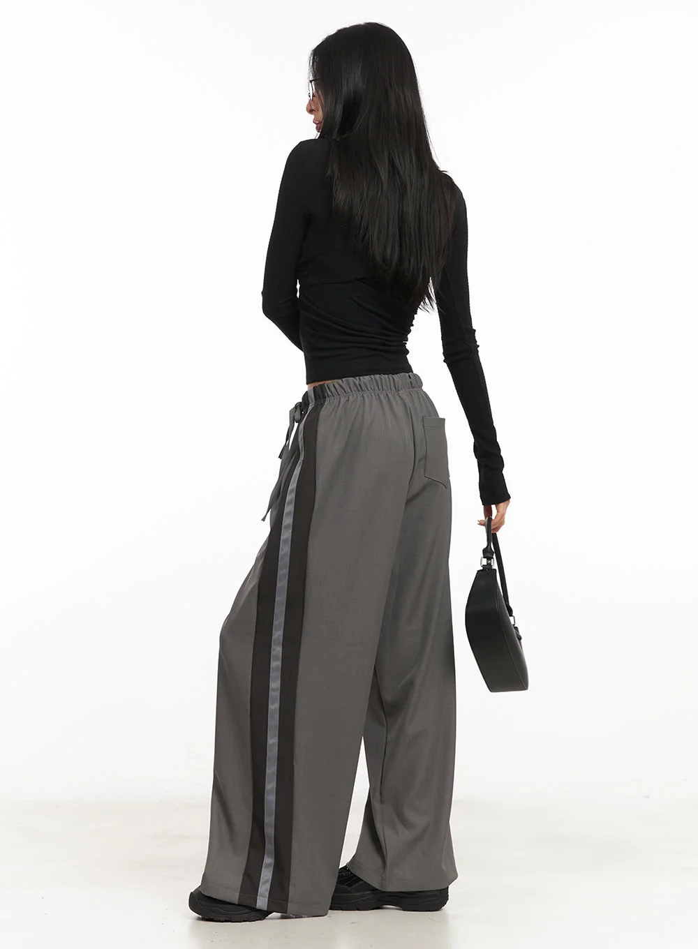 Twist Ribbon Long-Sleeve Crop Top CM503 - Image 3
