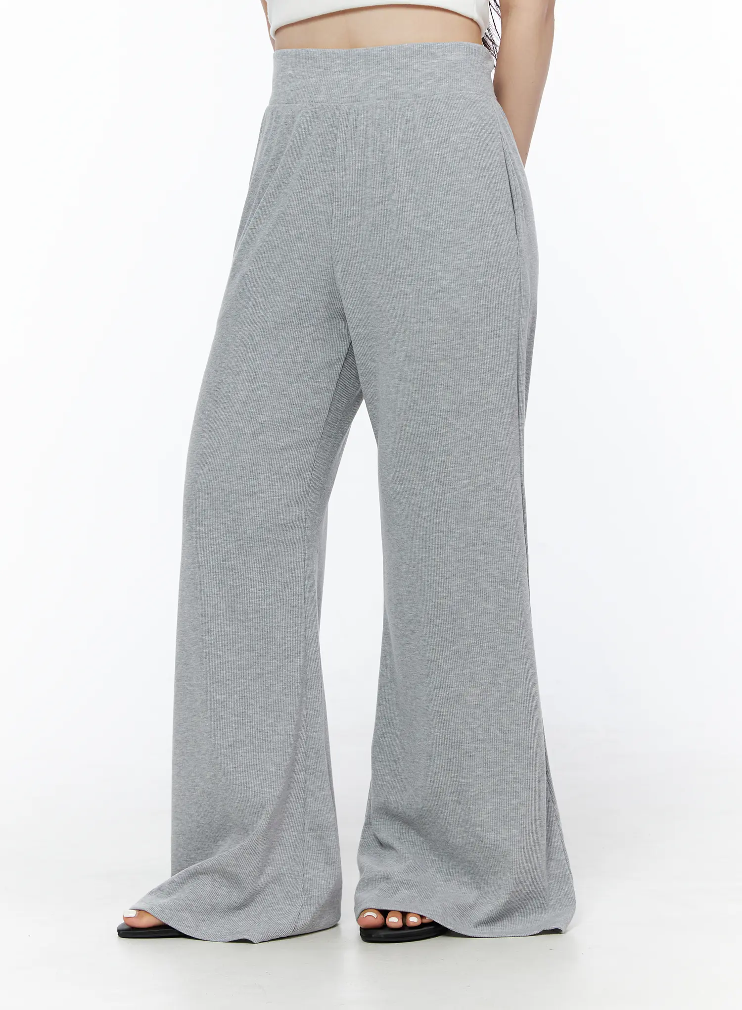 Two-Way Top & Sweatpants Set IU525 - Image 10