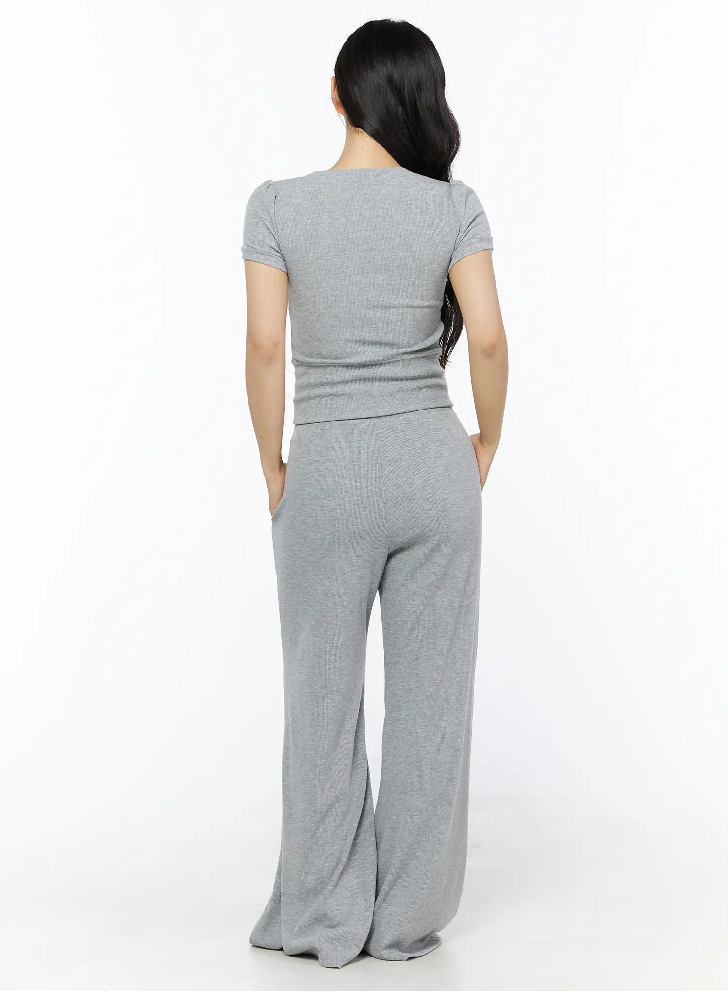 Two-Way Top & Sweatpants Set IU525 - Image 9