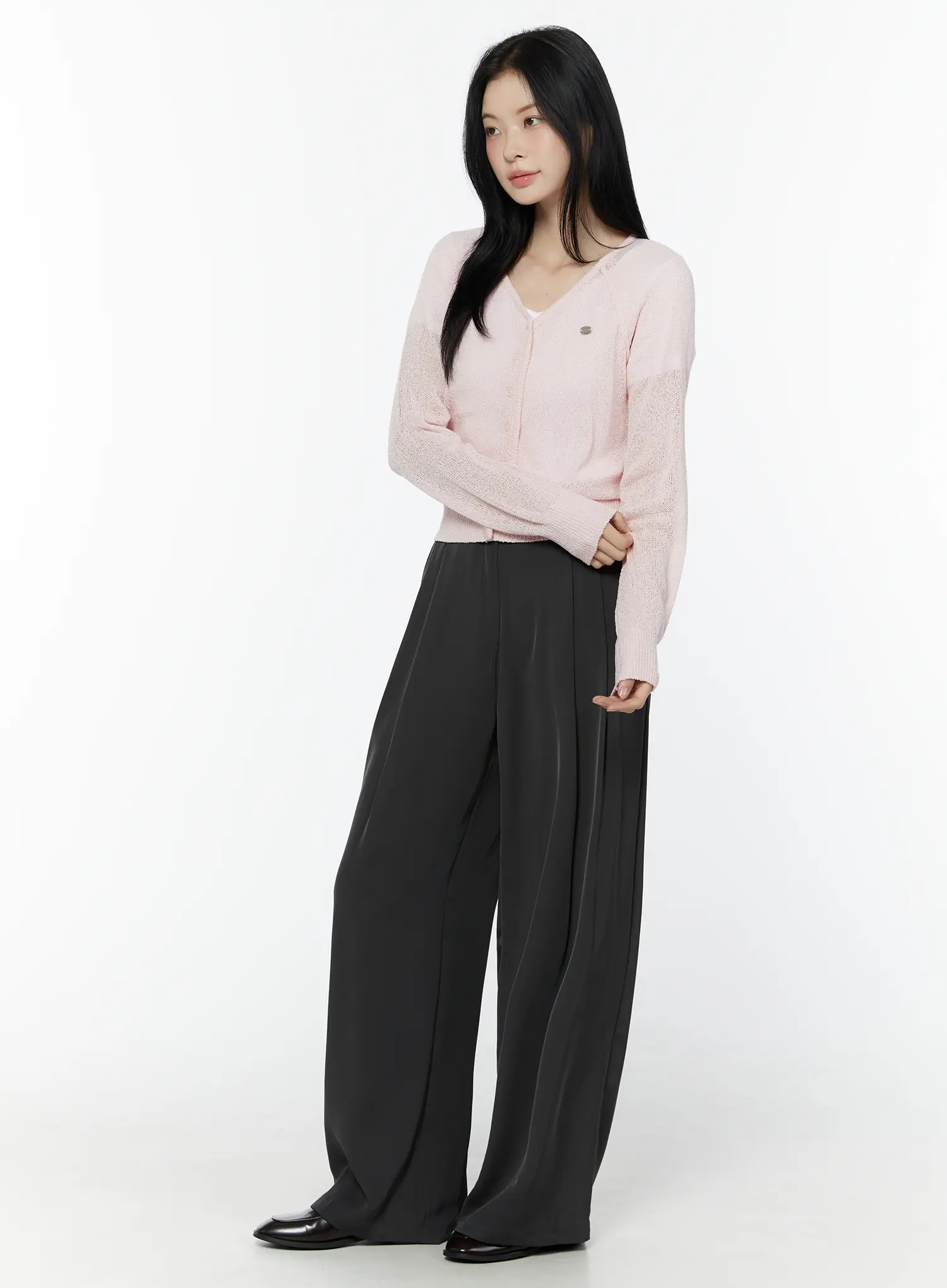 V-Neck Boucle Crop Cardigan IU503 - Image 7