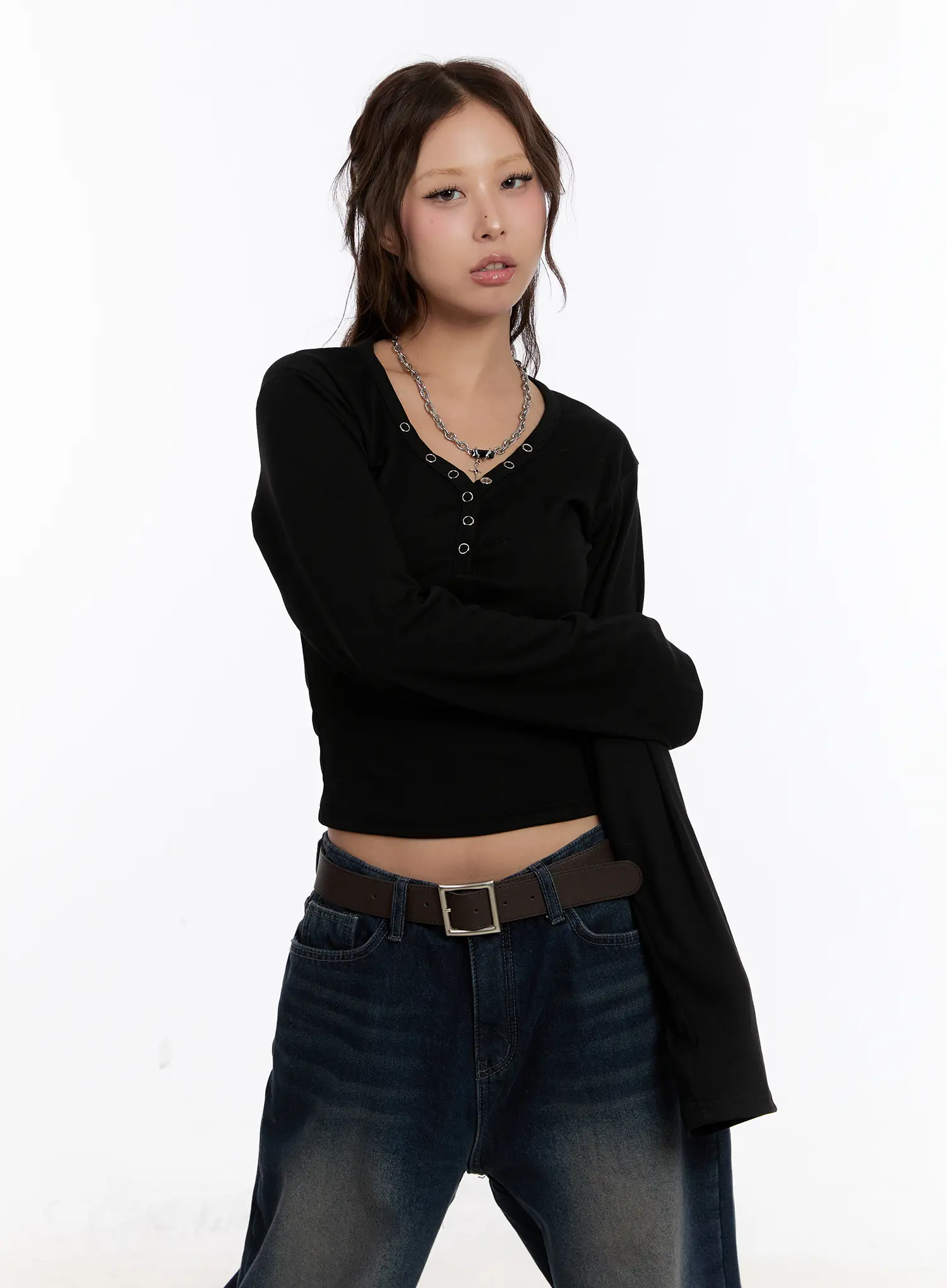 V-Neck Buttoned Slim Long Sleeve Tee CN527 - Image 8