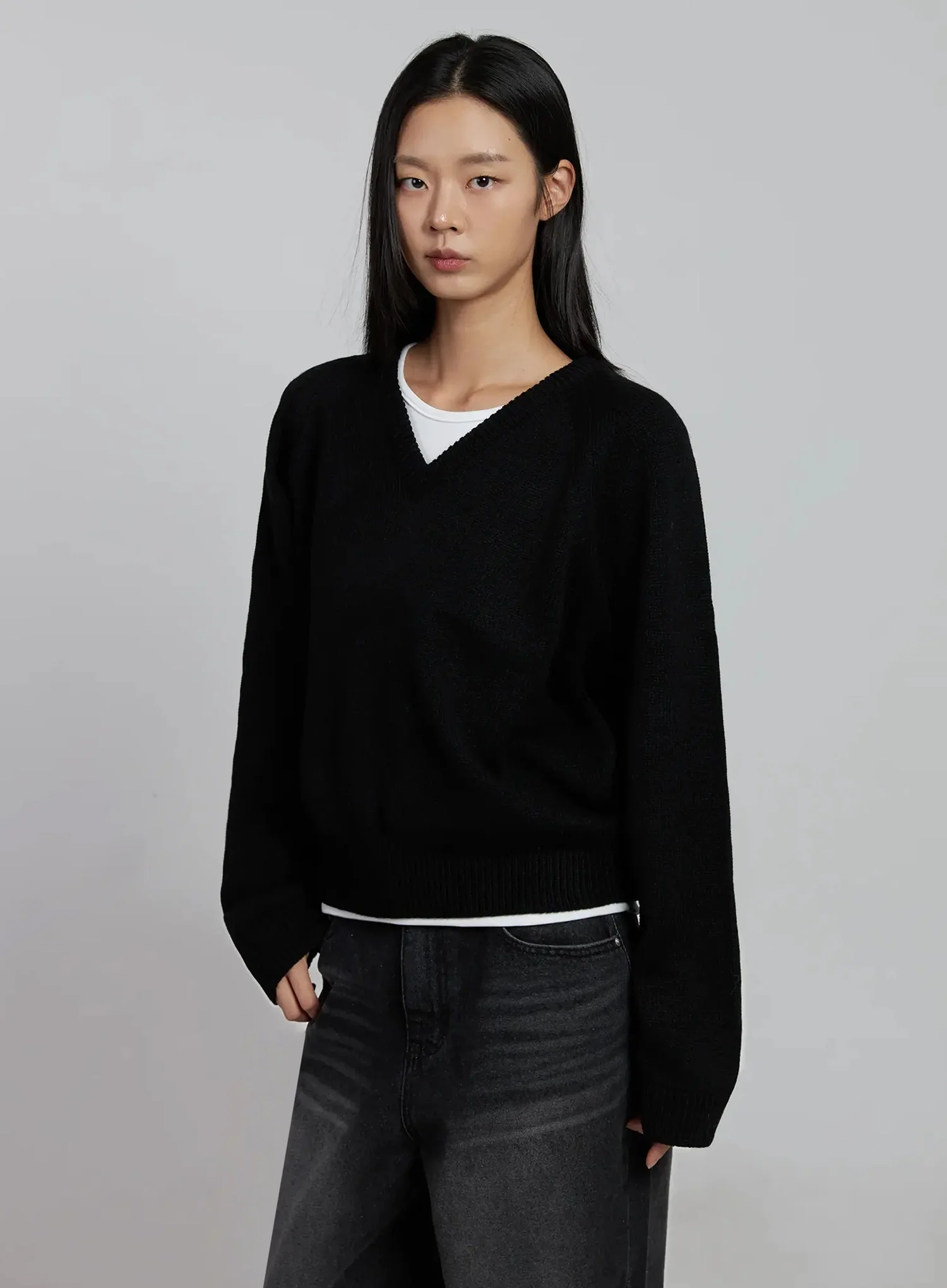 V-Neck Oversized Knit Sweater IM520 - Image 15