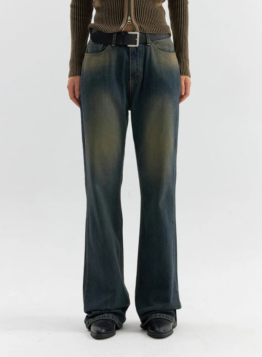 Vintage Wash Flare Jeans CO306 - Image 2