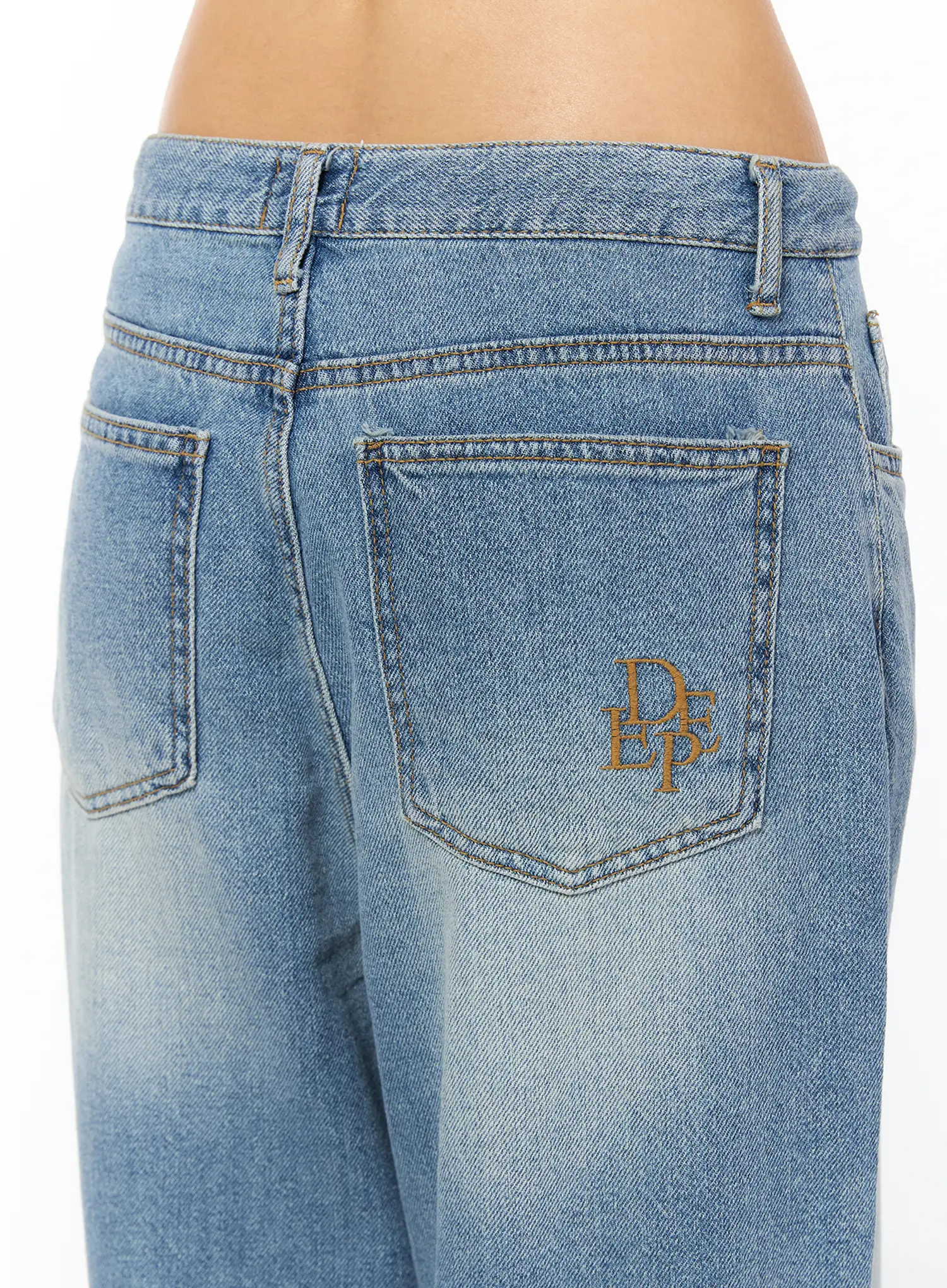 Violetta Embroidered Wide Leg Jeans CU517 - Image 6