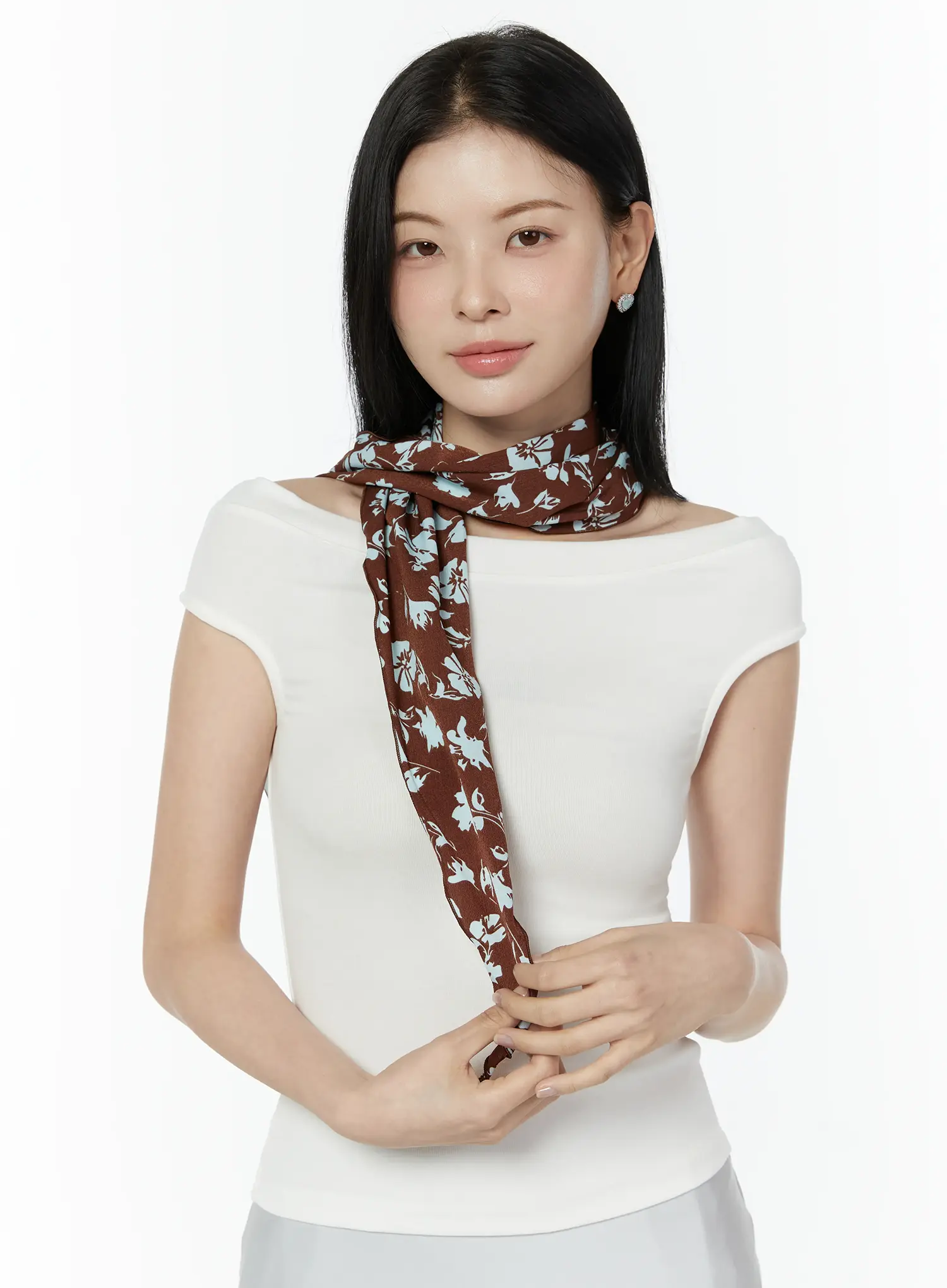 Wagner Brown Scarf IU503 - Image 2