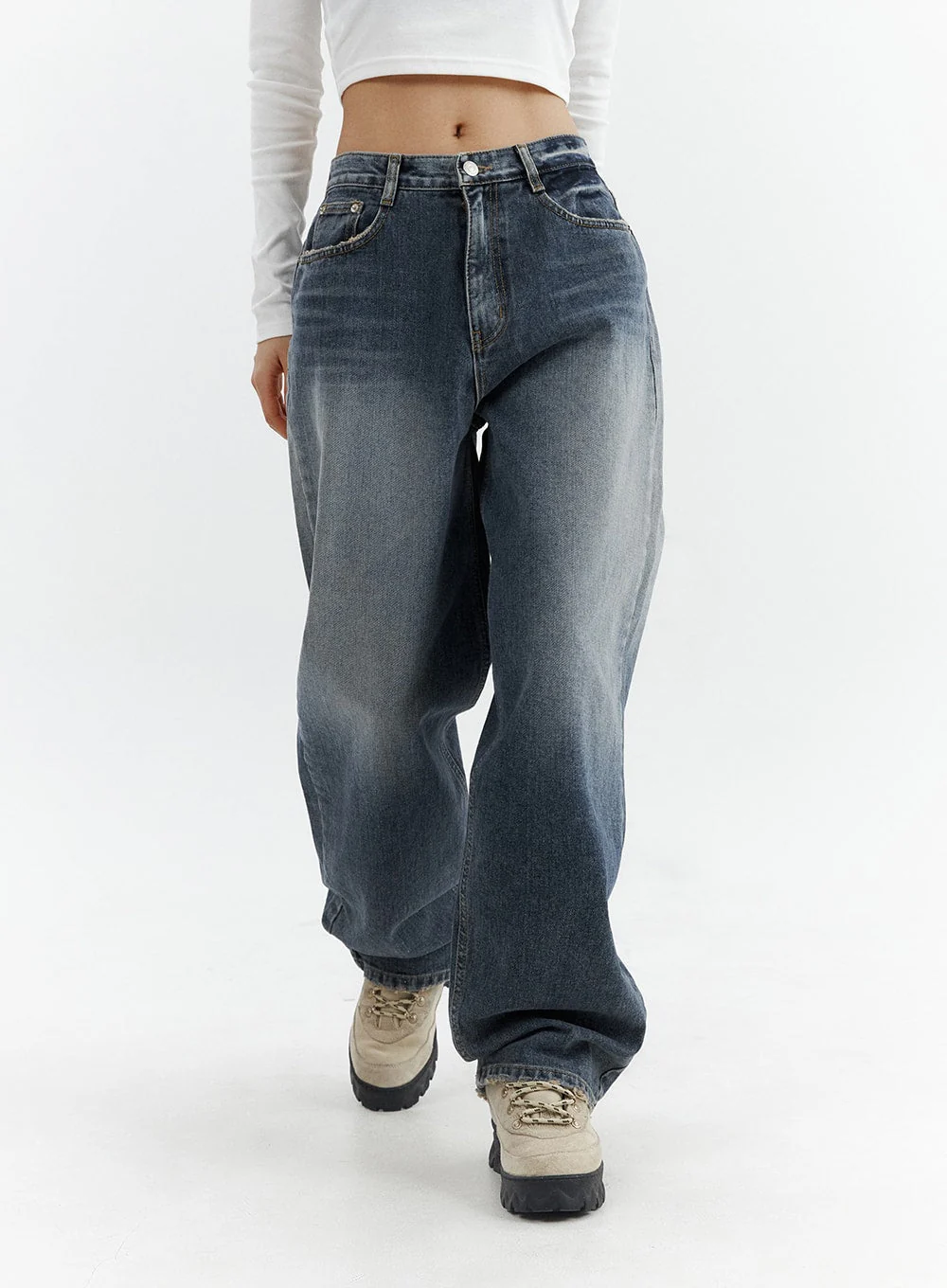 Washed Button Straight Leg Jeans CJ425 - Image 3