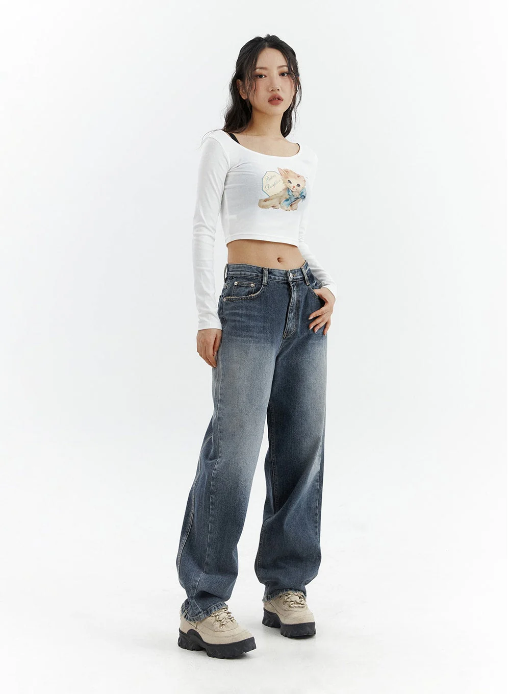 Washed Button Straight Leg Jeans CJ425 - Image 7