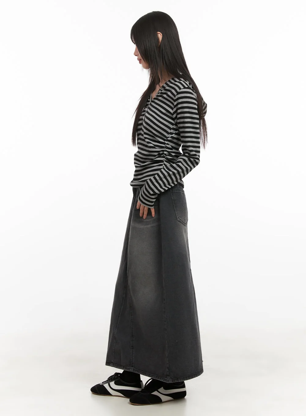 Washed Denim Back Slit Maxi Skirt CD430 - Image 3