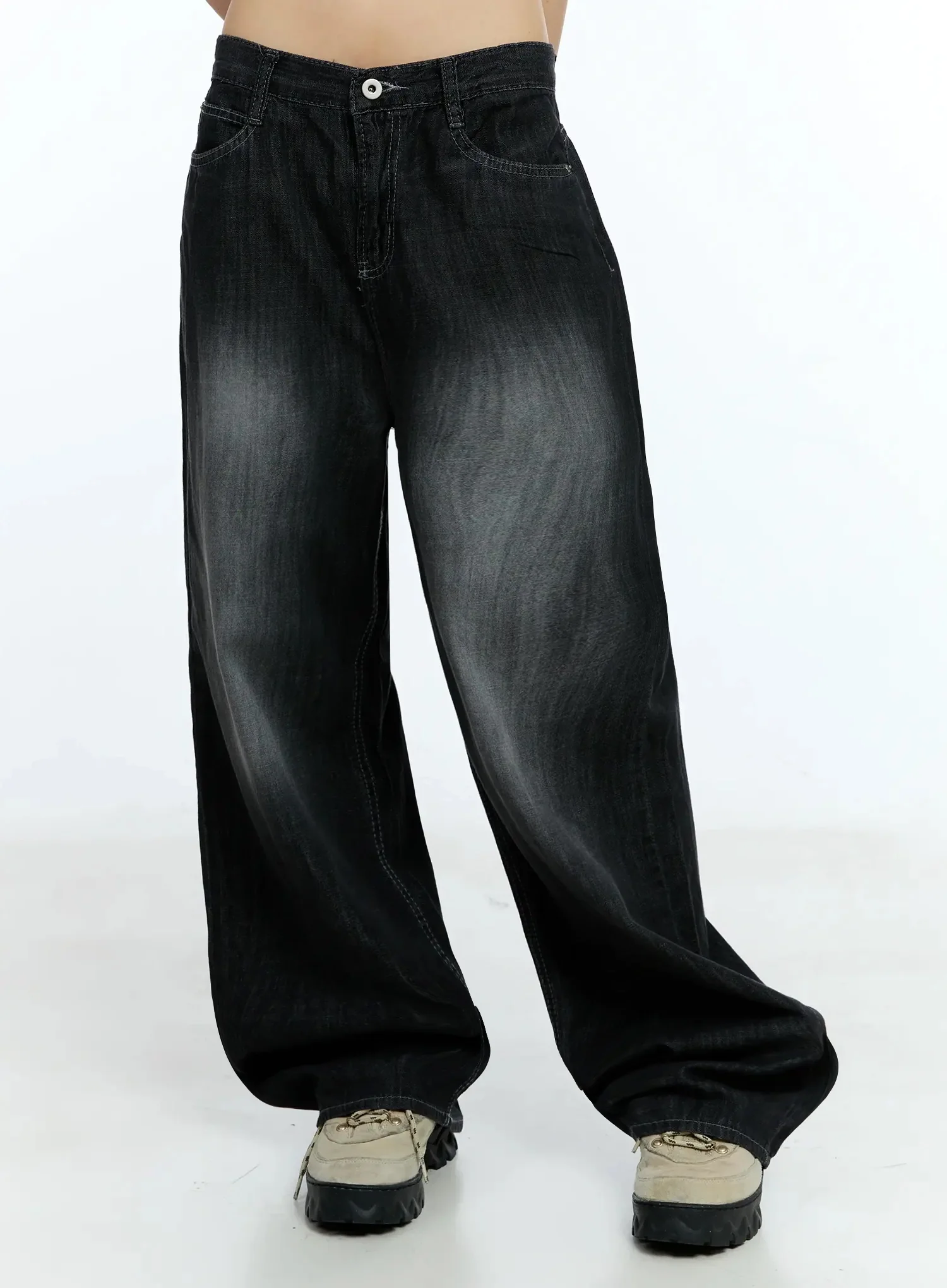 Wendy Washed Wide-Leg Jeans IU524
