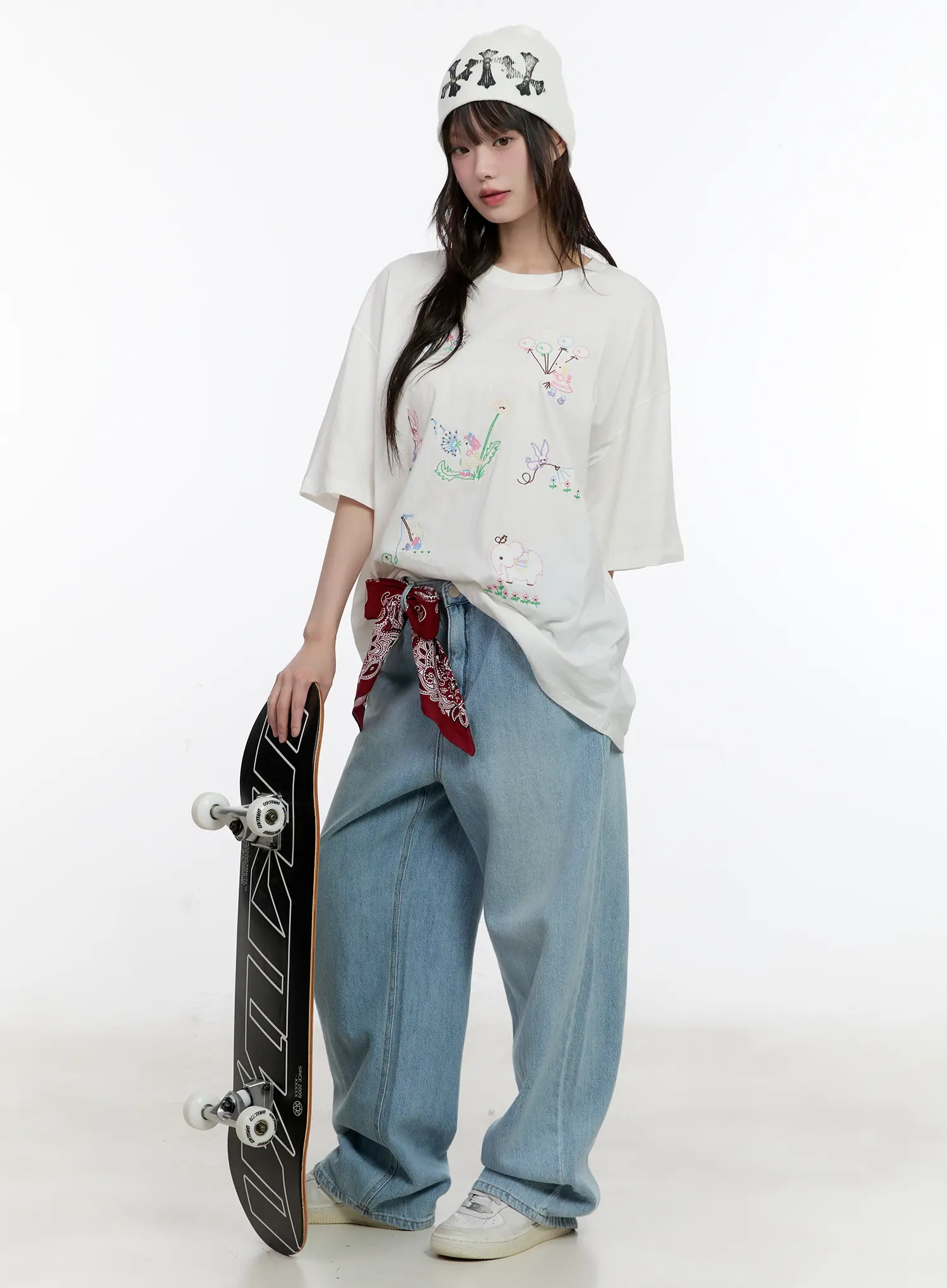 Whimsical Embroidered Oversized T-Shirt CL507 - Image 10