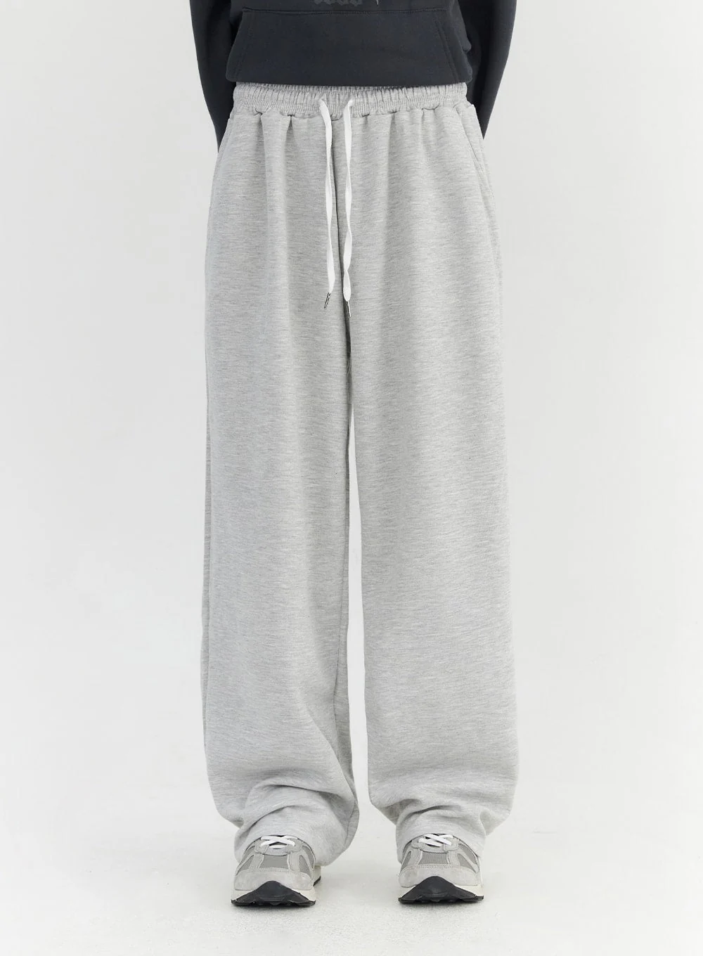 Wide Fit Banded Sweat Pants CO330 - Image 4