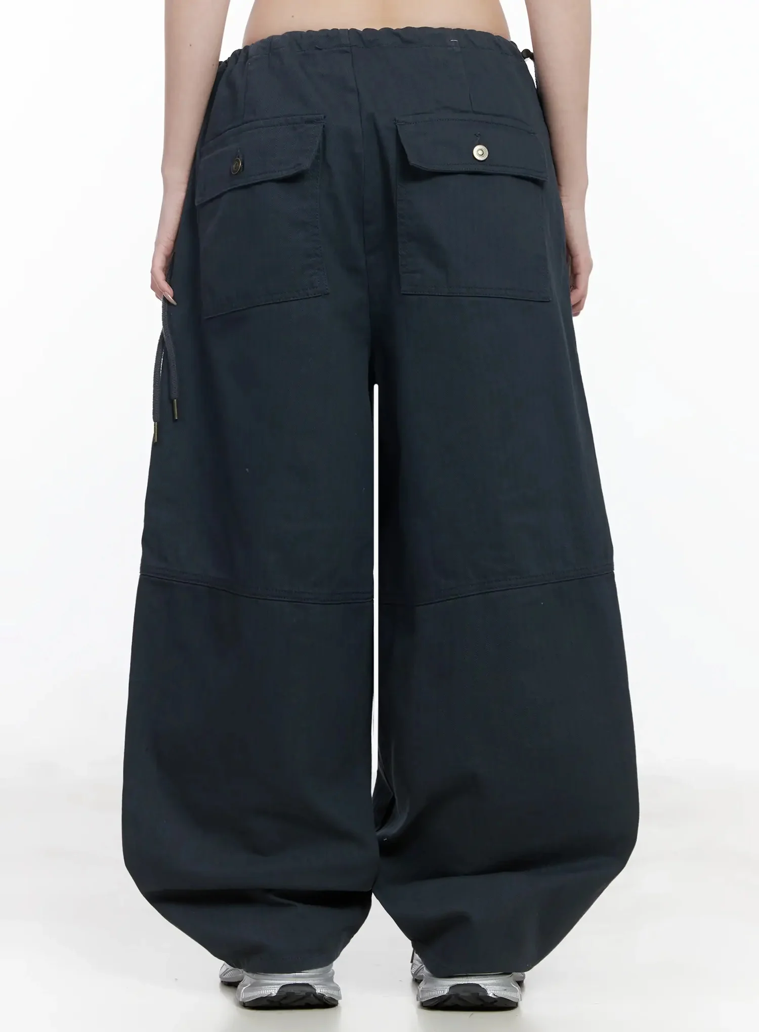 Wide Leg Cargo Pants IJ528 - Image 12