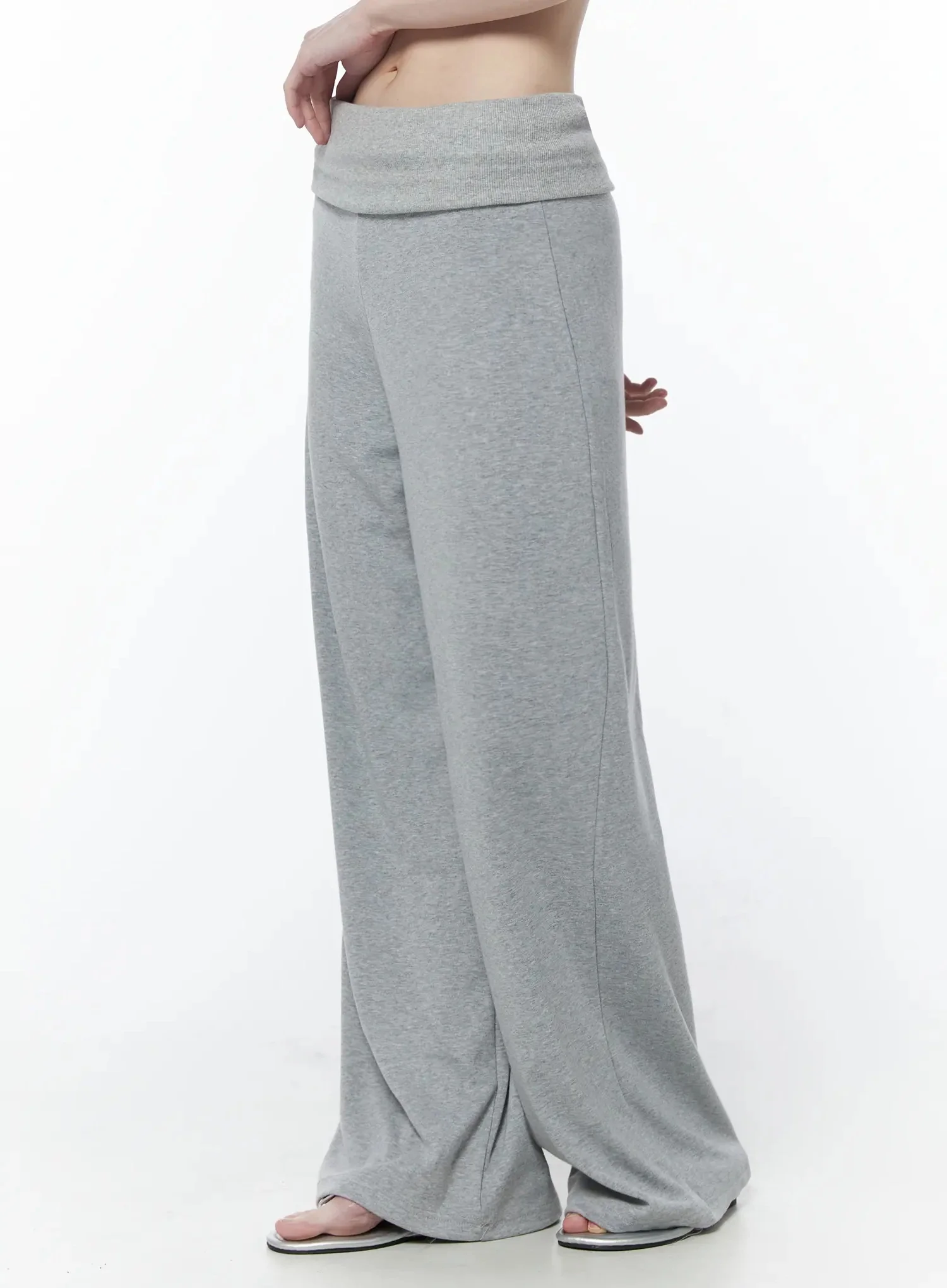 Wide-Leg Foldover Sweatpants IU512 - Image 11