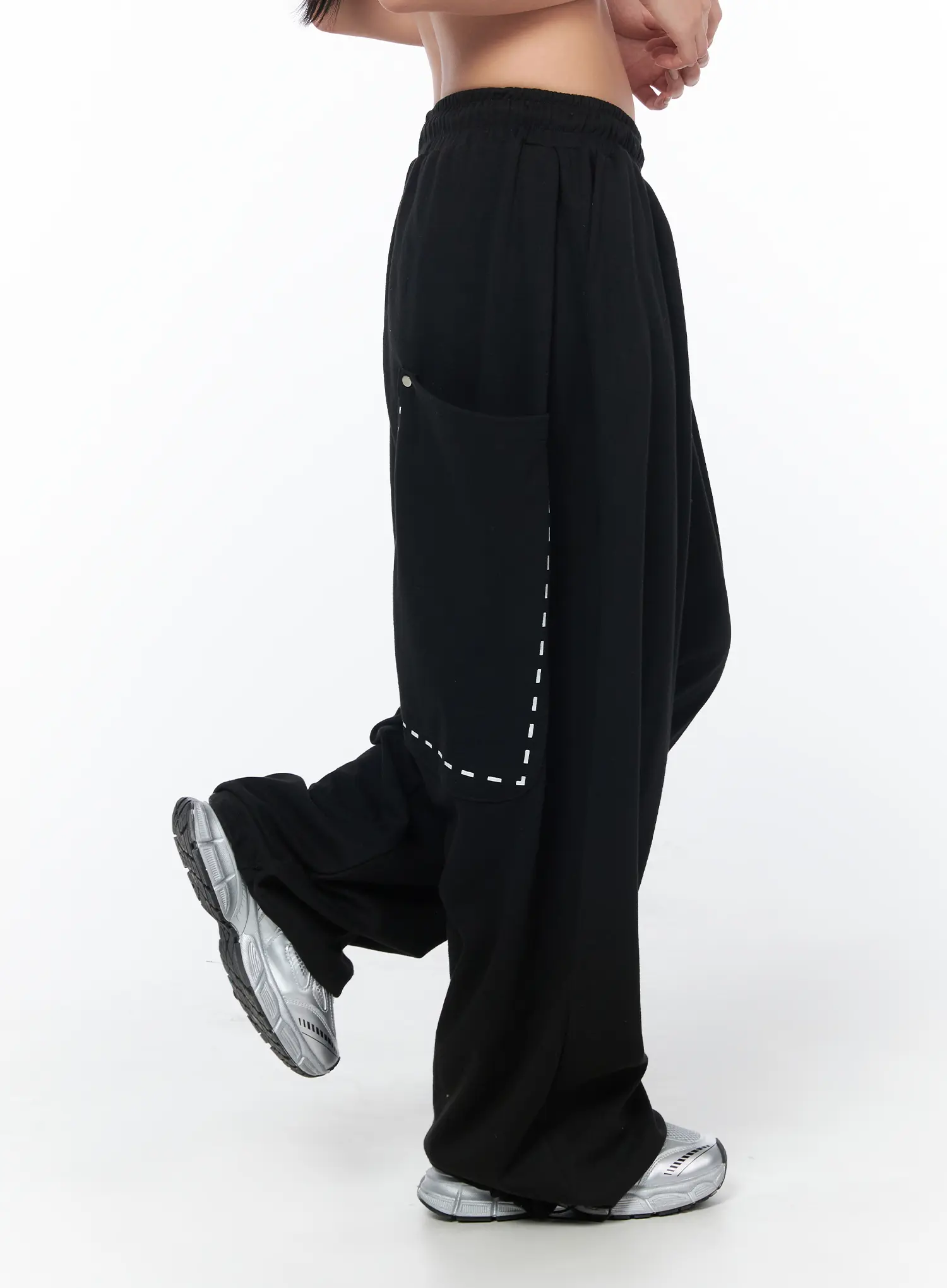 Wide Leg Graphic Sweatpants CY512 - Image 4