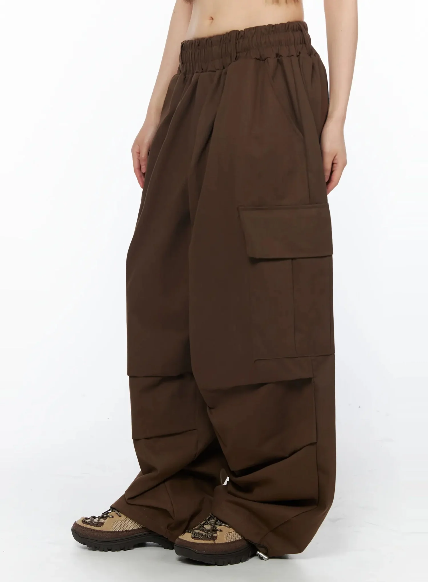 Wide Leg Parachute Cargo Pants IY526 - Image 4