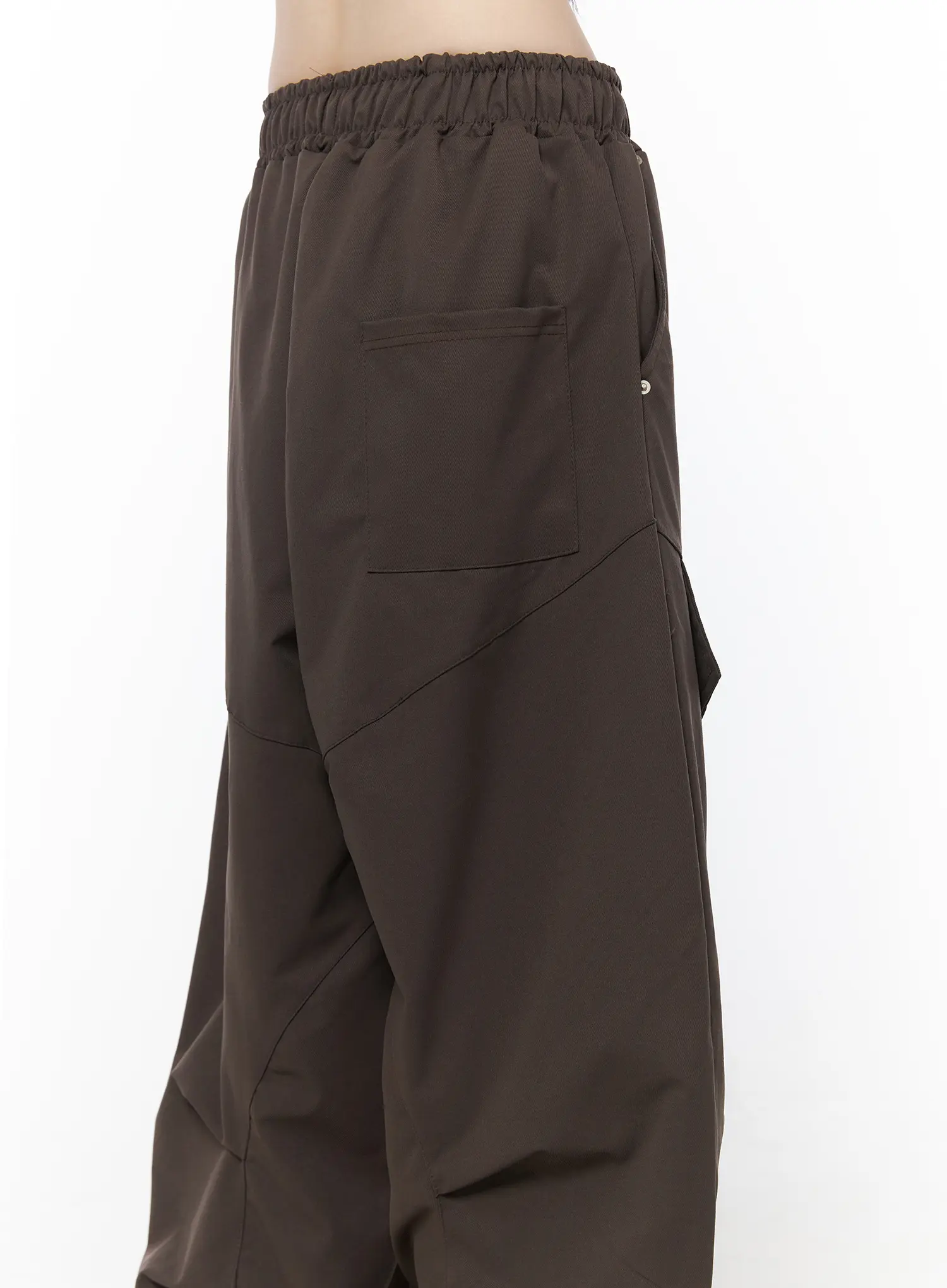 Wide Leg Pintuck Cargo Pants CU519 - Image 10