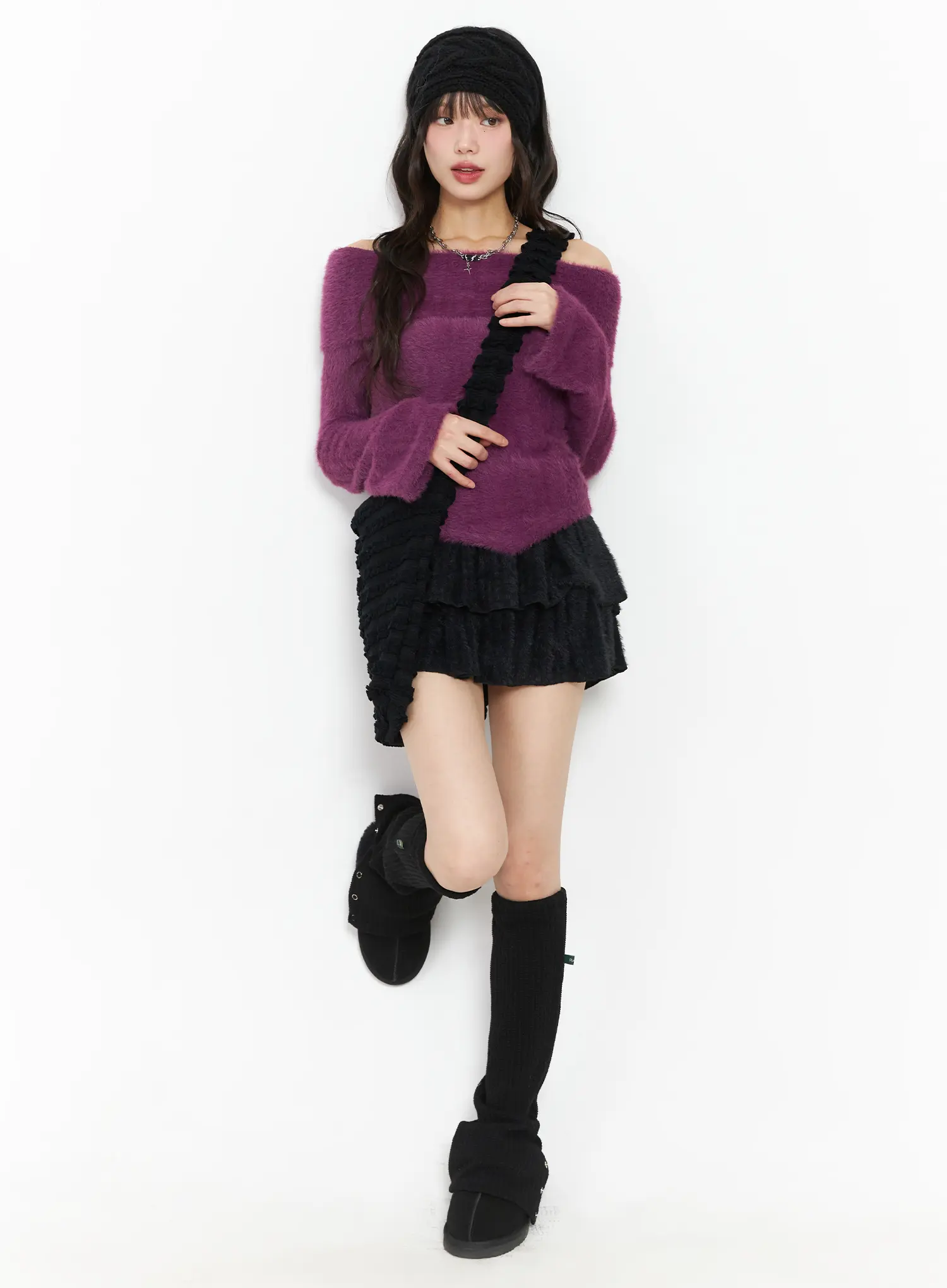 Wrinkled Knit Crossbody Bag CJ501 - Image 3