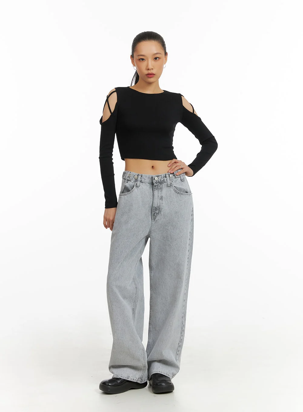 X-Strap Cut-Out Crop Top IA417 - Image 6
