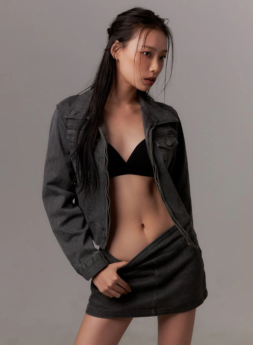 Zip Pocket Washed Slim-Fit Jacket CO424